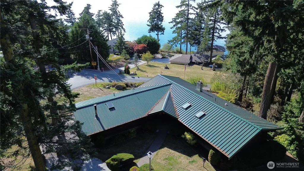 17368 Maple Lane La Conner WA 98257