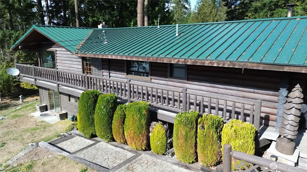 17368 Maple Lane La Conner WA 98257