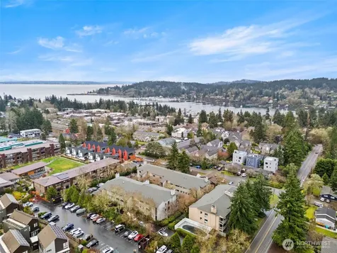 330 Grow Avenue NW Bainbridge Island WA 98110