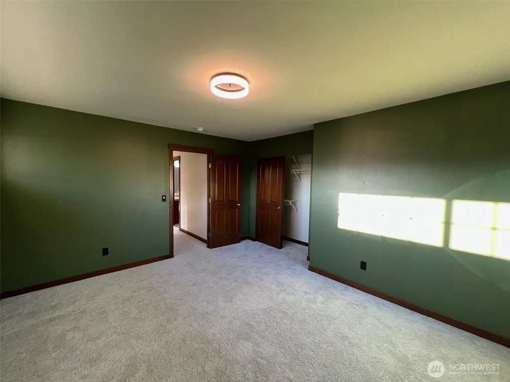 8715 185th Street Ct E Puyallup WA 98375
