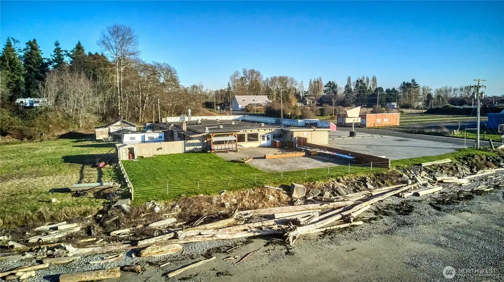1334 Gulf Road Point Roberts WA 98281
