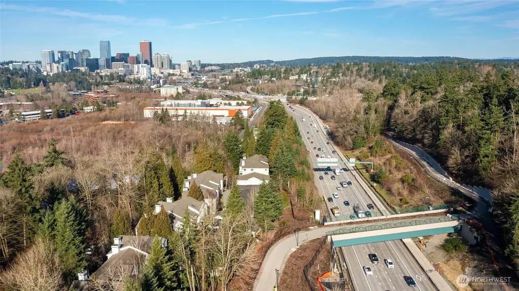 1628 118th Avenue SE Bellevue WA 98005