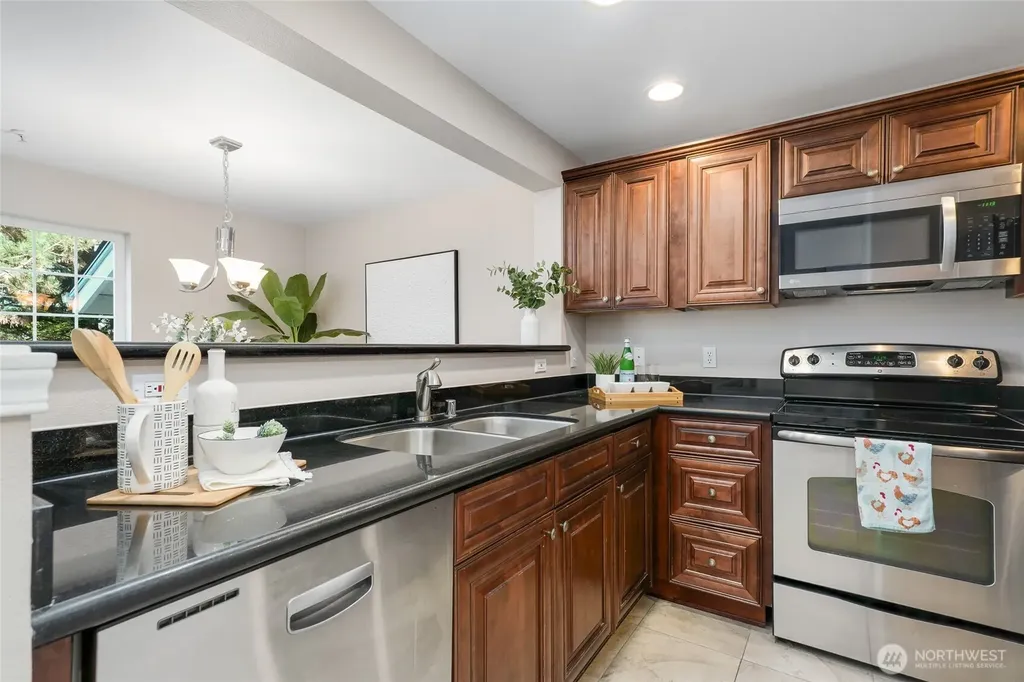 1628 118th Avenue SE Bellevue WA 98005