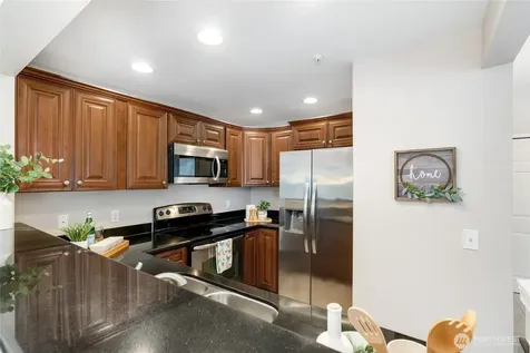 1628 118th Avenue SE Bellevue WA 98005