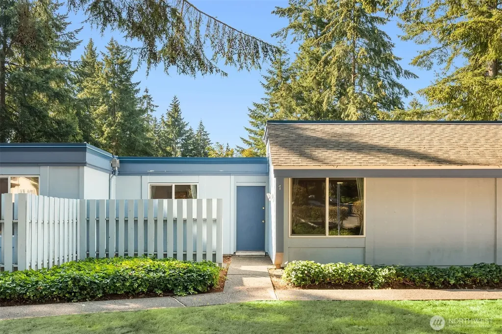 4308 NE Sunset Boulevard Renton WA 98059