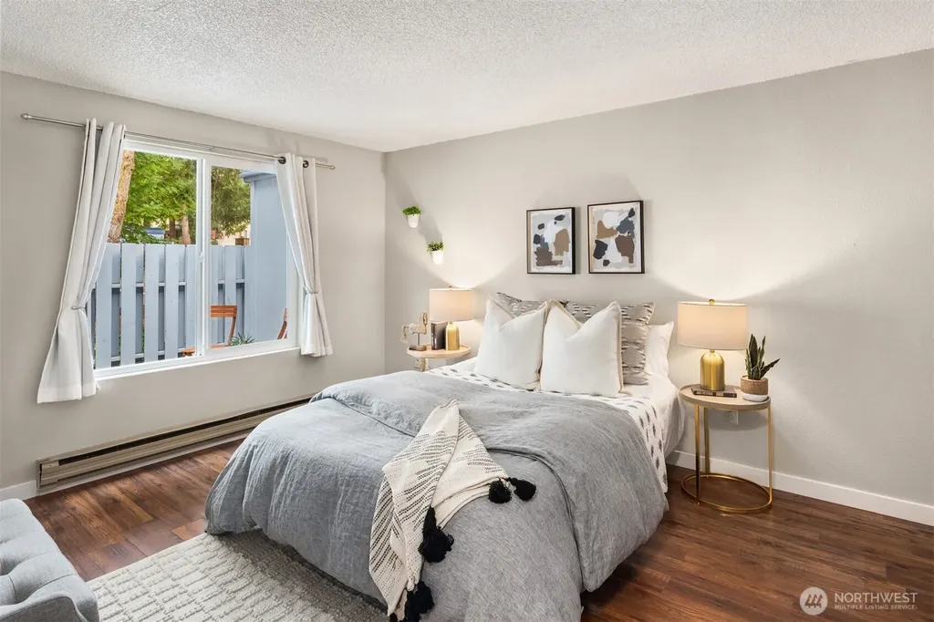 4308 NE Sunset Boulevard Renton WA 98059