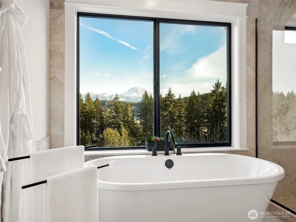 7226 227th Street E Graham WA 98338