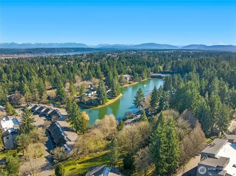 6439 139th Avenue NE Redmond WA 98052