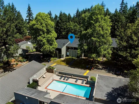 6439 139th Avenue NE Redmond WA 98052
