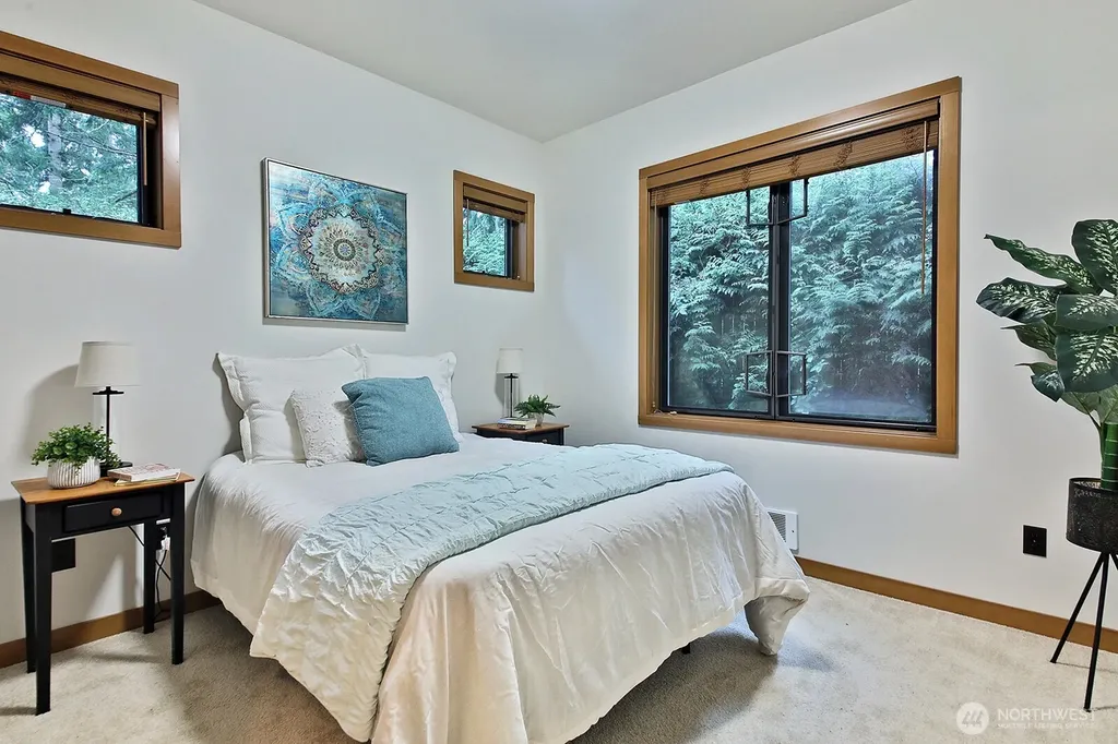 313 Edgecliff Drive Langley WA 98260