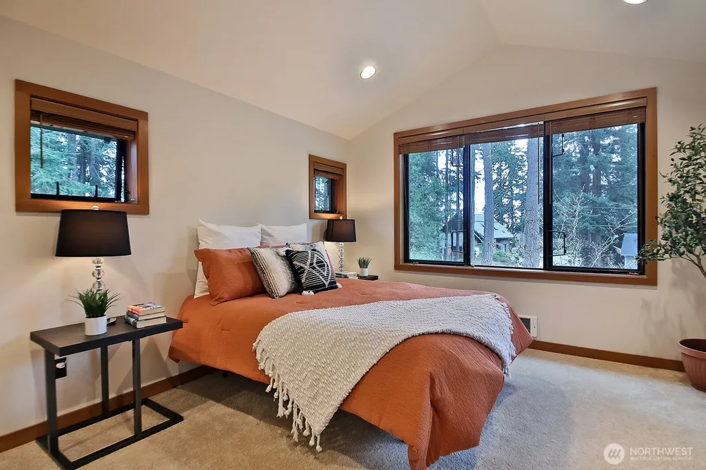313 Edgecliff Drive Langley WA 98260