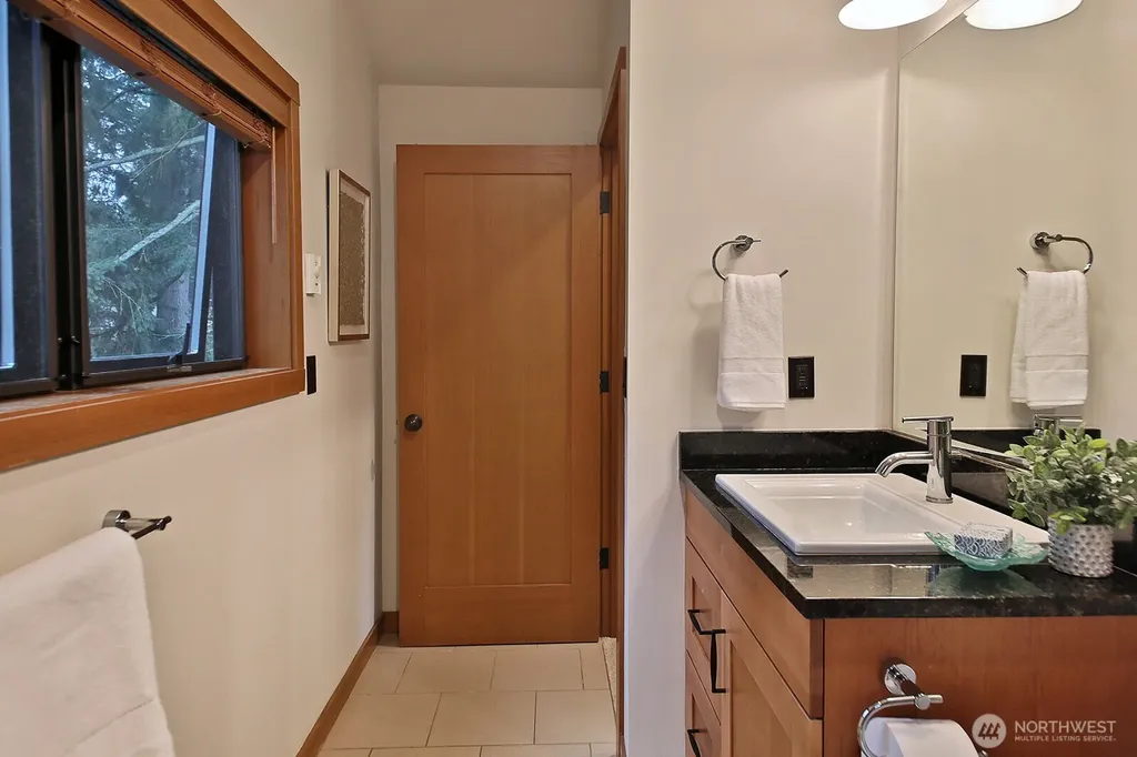 313 Edgecliff Drive Langley WA 98260