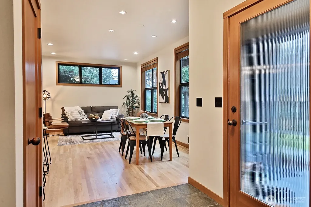 313 Edgecliff Drive Langley WA 98260