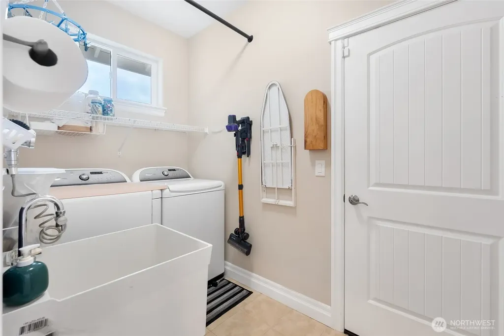 4371 Castlerock Drive Blaine WA 98230
