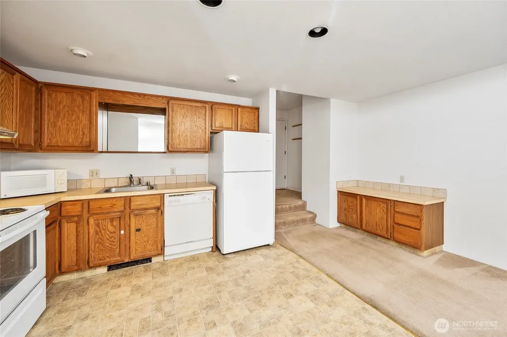 7806 Birch Bay Drive Blaine WA 98230