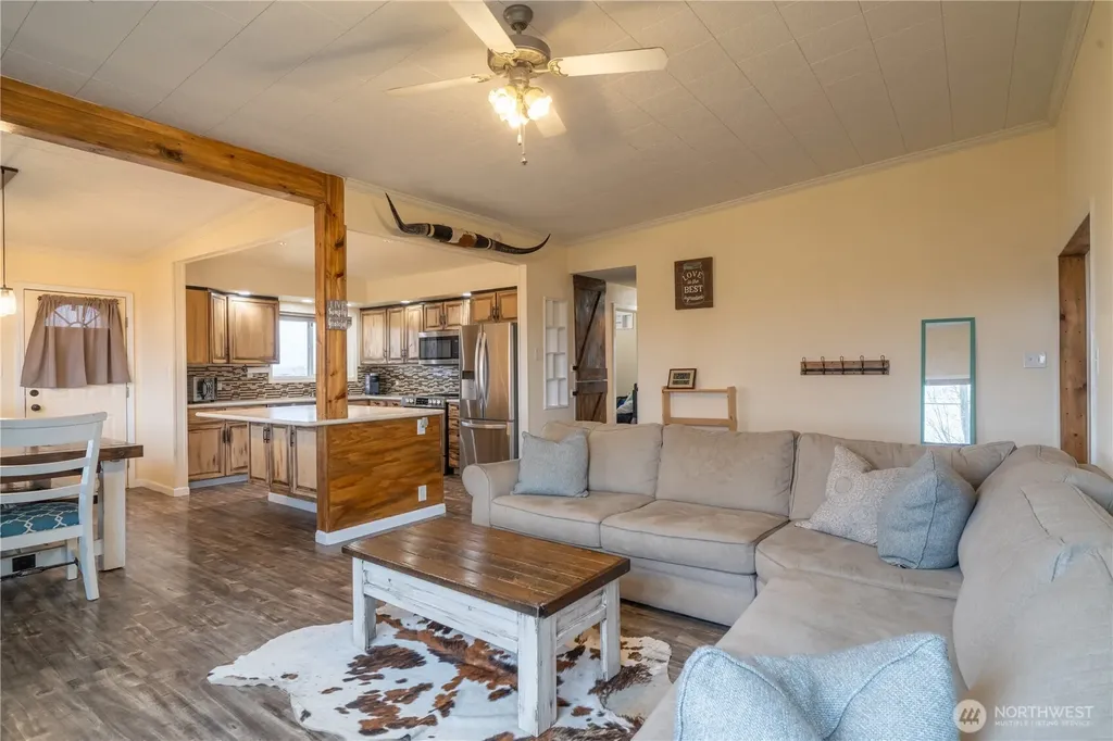 3416 Road 20 NE Soap Lake WA 98851