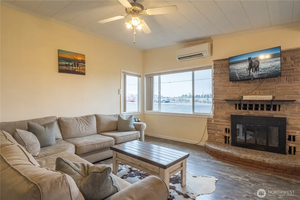 3416 Road 20 NE Soap Lake WA 98851