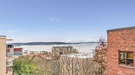 505 W Roy Street Seattle WA 98119
