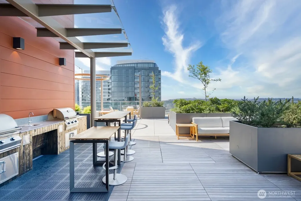 10232 NE 10th Street Bellevue WA 98004