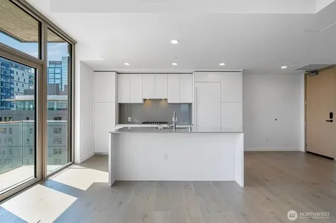 10232 NE 10th Street Bellevue WA 98004