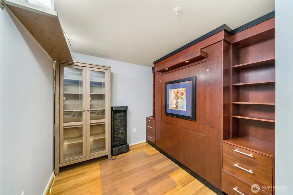 81 Clay Street Seattle WA 98121