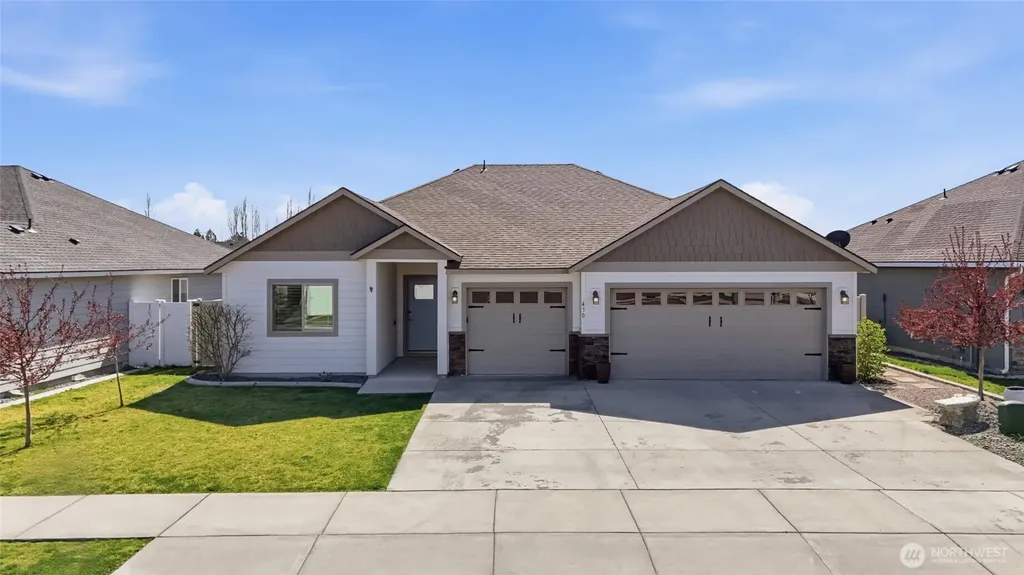 430 S Birch Street Moses Lake WA 98837