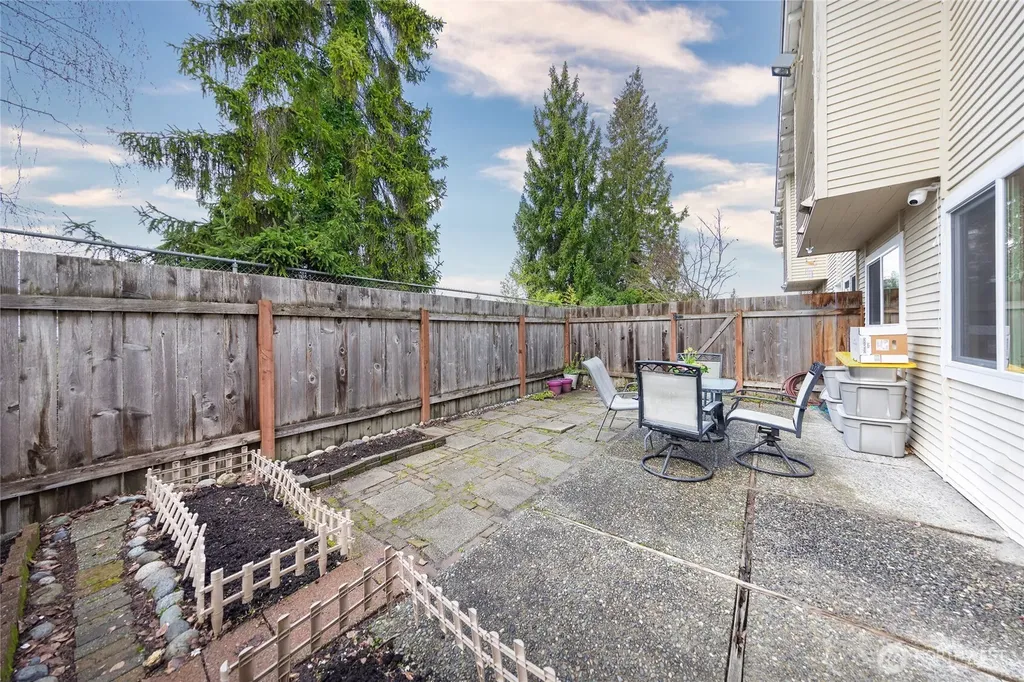 5713 122nd Avenue SE Bellevue WA 98006