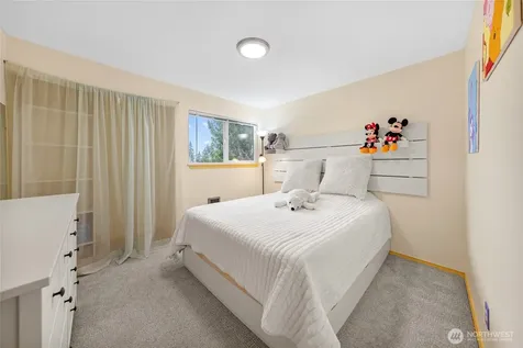 5713 122nd Avenue SE Bellevue WA 98006