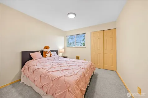 5713 122nd Avenue SE Bellevue WA 98006