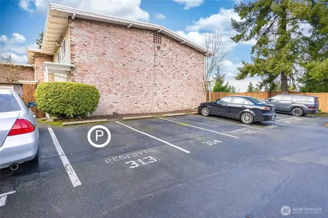 5713 122nd Avenue SE Bellevue WA 98006