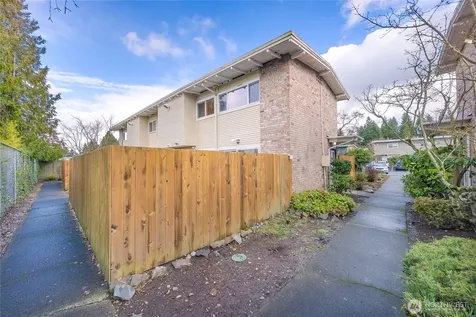 5713 122nd Avenue SE Bellevue WA 98006