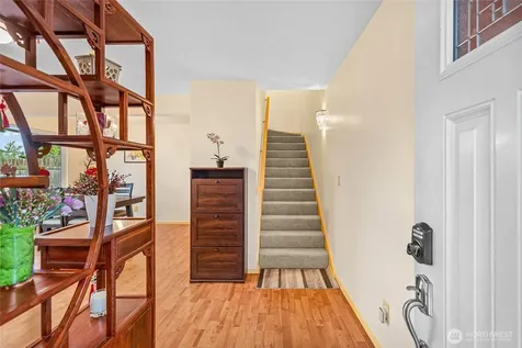 5713 122nd Avenue SE Bellevue WA 98006