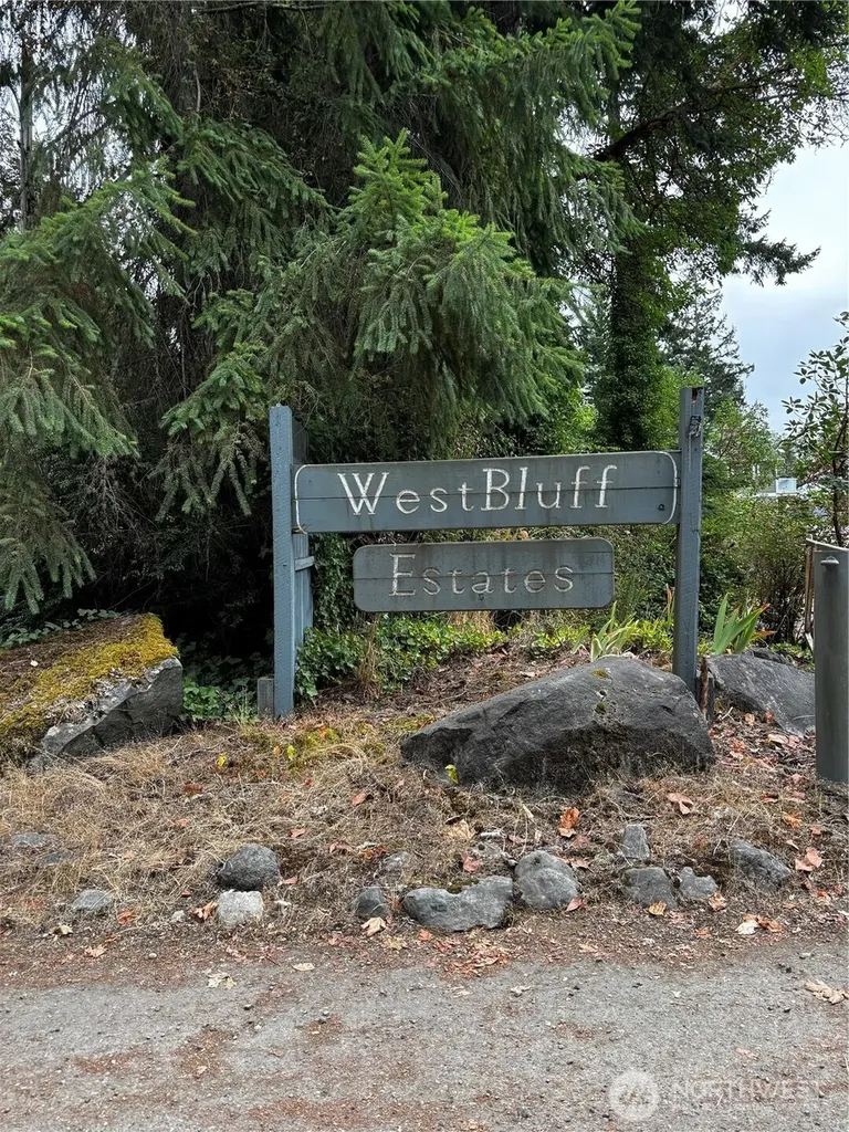 7118 190th Avenue SW Longbranch WA 98351