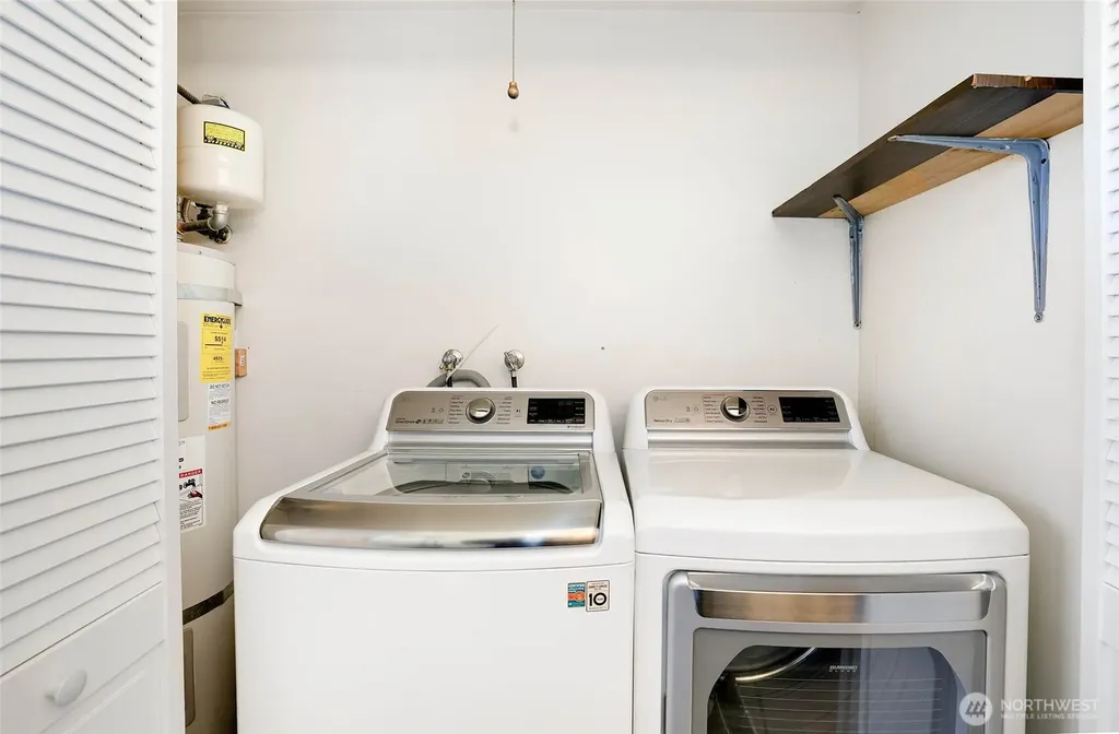 8504 Quinault Drive NE Olympia WA 98516