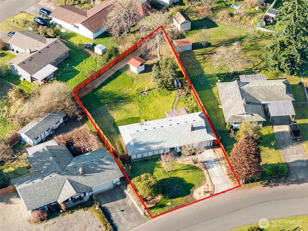8504 Quinault Drive NE Olympia WA 98516