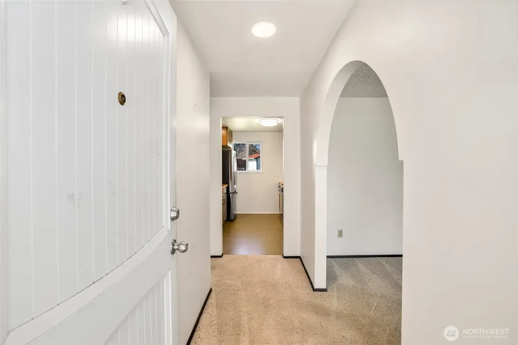 8504 Quinault Drive NE Olympia WA 98516