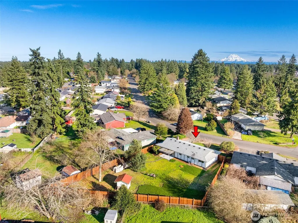 8504 Quinault Drive NE Olympia WA 98516