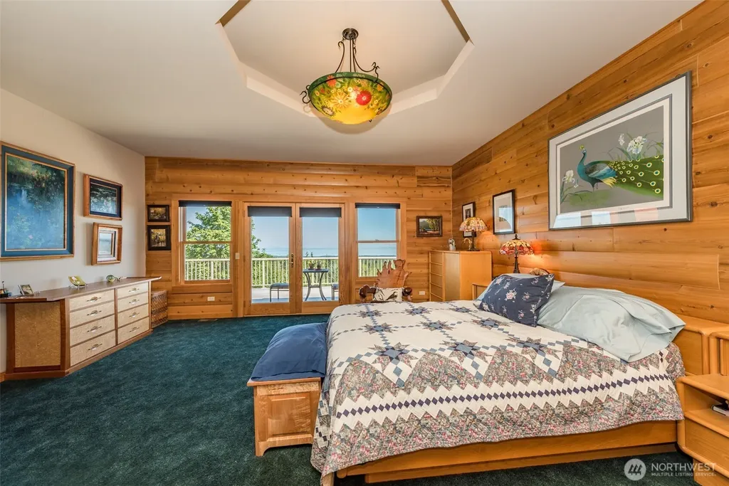 279 Ocean View Drive Port Angeles WA 98362
