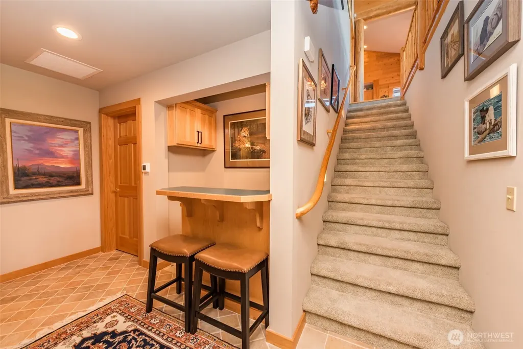 279 Ocean View Drive Port Angeles WA 98362