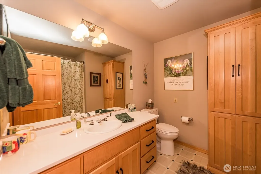 279 Ocean View Drive Port Angeles WA 98362
