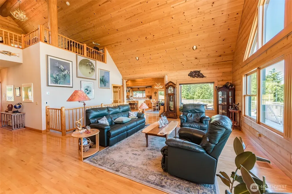 279 Ocean View Drive Port Angeles WA 98362