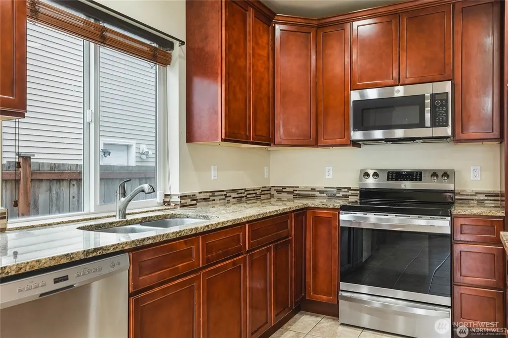 7615 198th Street E Spanaway WA 98387