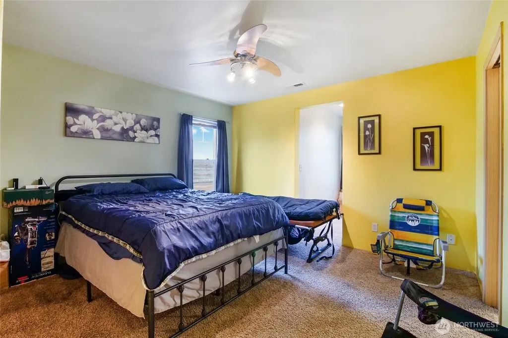 4997 NE Road 7.5 Moses Lake WA 98837