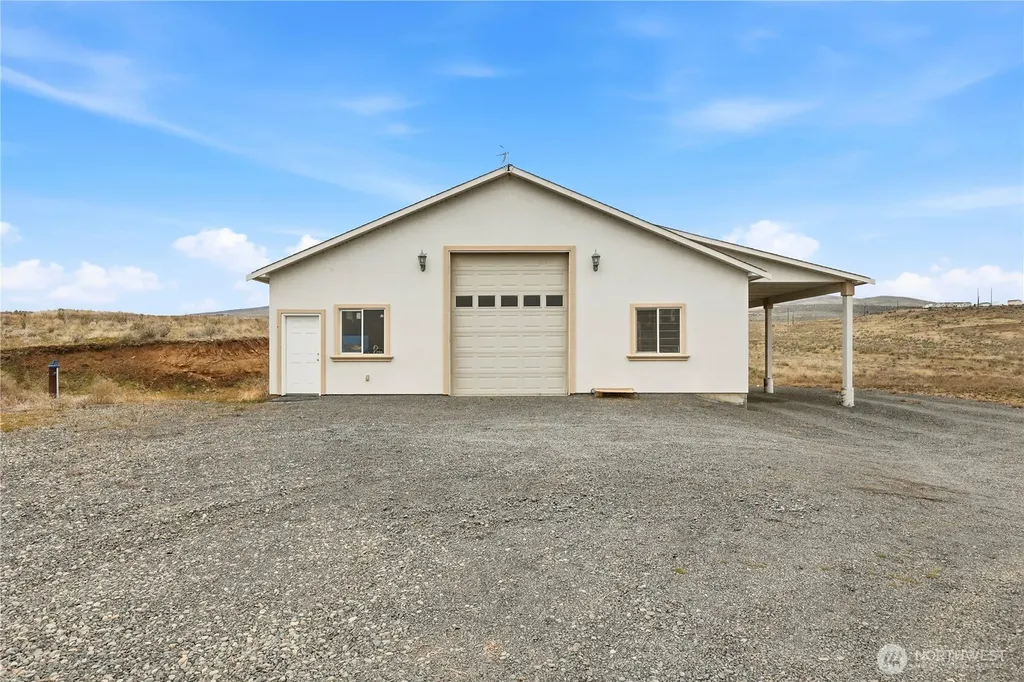 256 Wenas View Drive Selah WA 98942