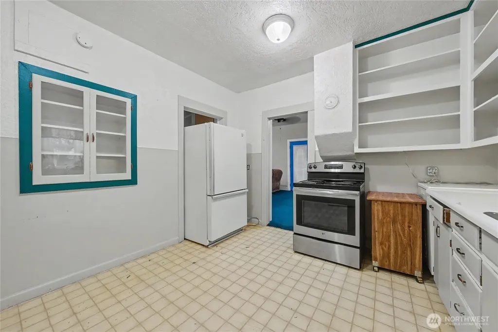 22 S Elder Street Soap Lake WA 98851