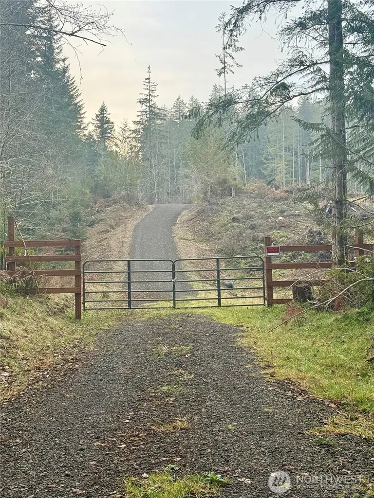260 E Solbakk Veien Road Shelton WA 98584