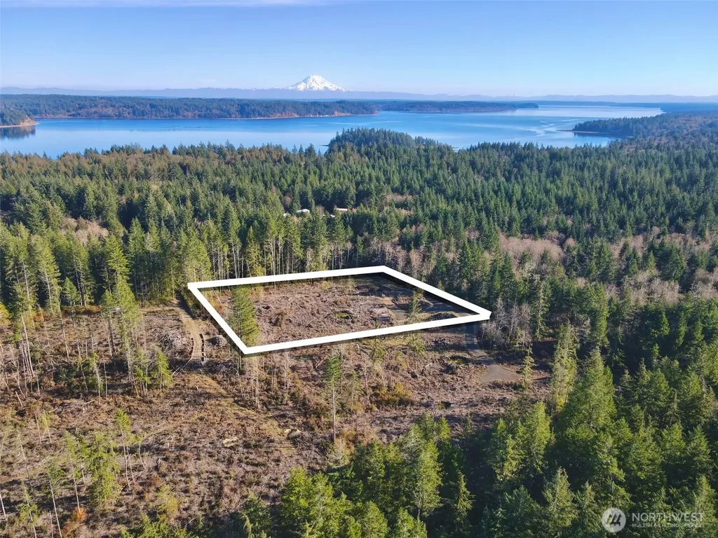 250 E Solbakk Veien Road Shelton WA 98584