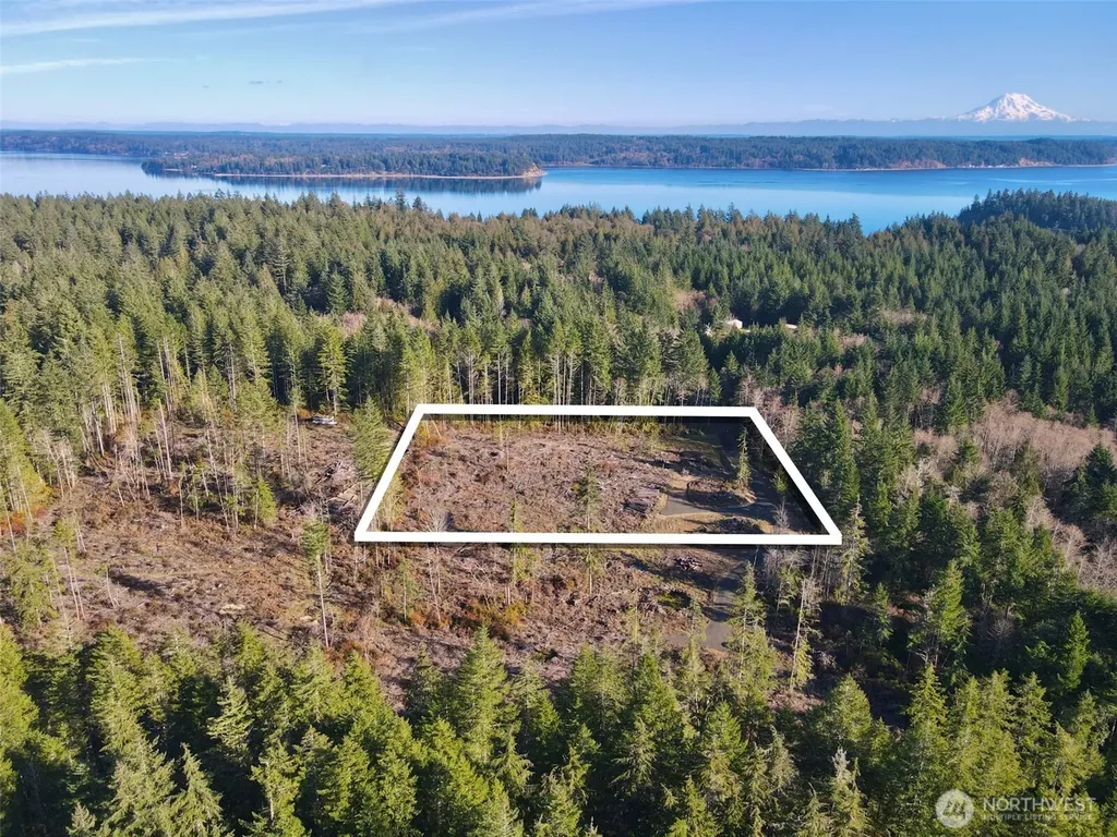 250 E Solbakk Veien Road Shelton WA 98584