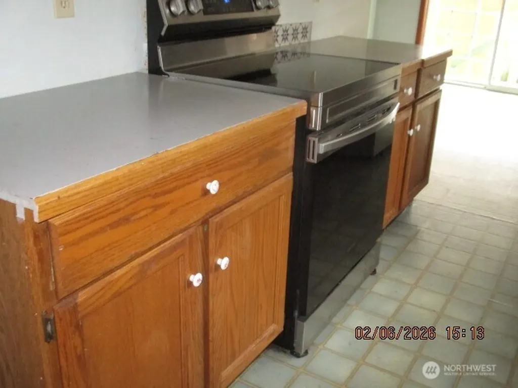 130 W Kinkaid Port Hadlock WA 98339
