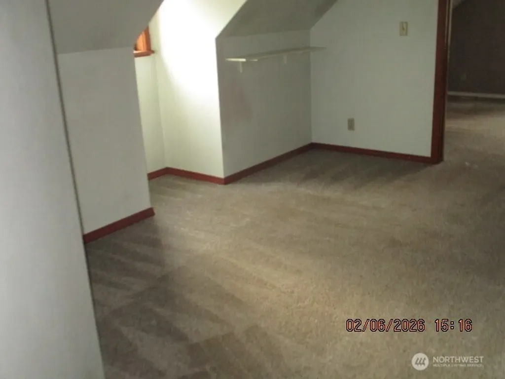 130 W Kinkaid Port Hadlock WA 98339